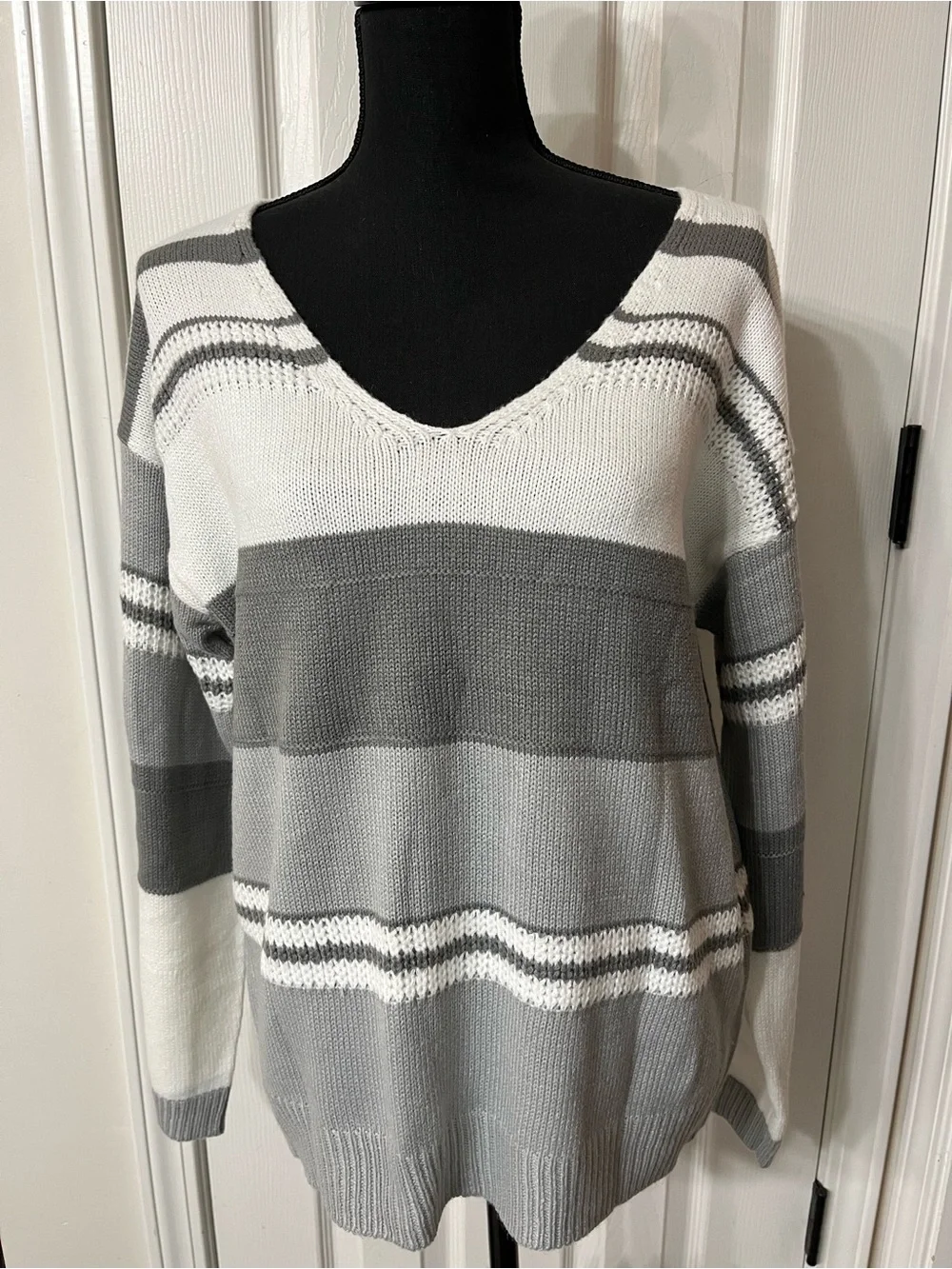 Gray & White Striped V-Neck Women's Sweater